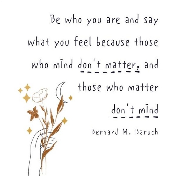 Meet your Posher, Hannah - Picture 4 of 7